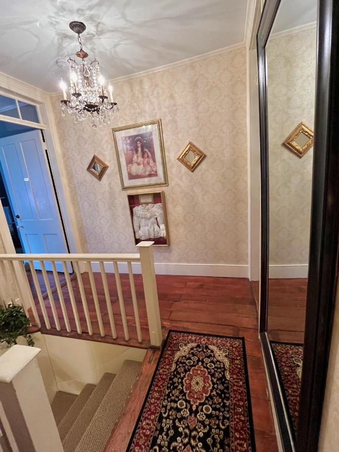 Bed and Breakfast The Beaumont House Натчез Екстер'єр фото