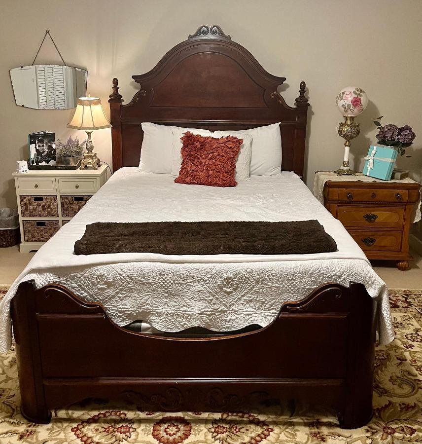Bed and Breakfast The Beaumont House Натчез Екстер'єр фото